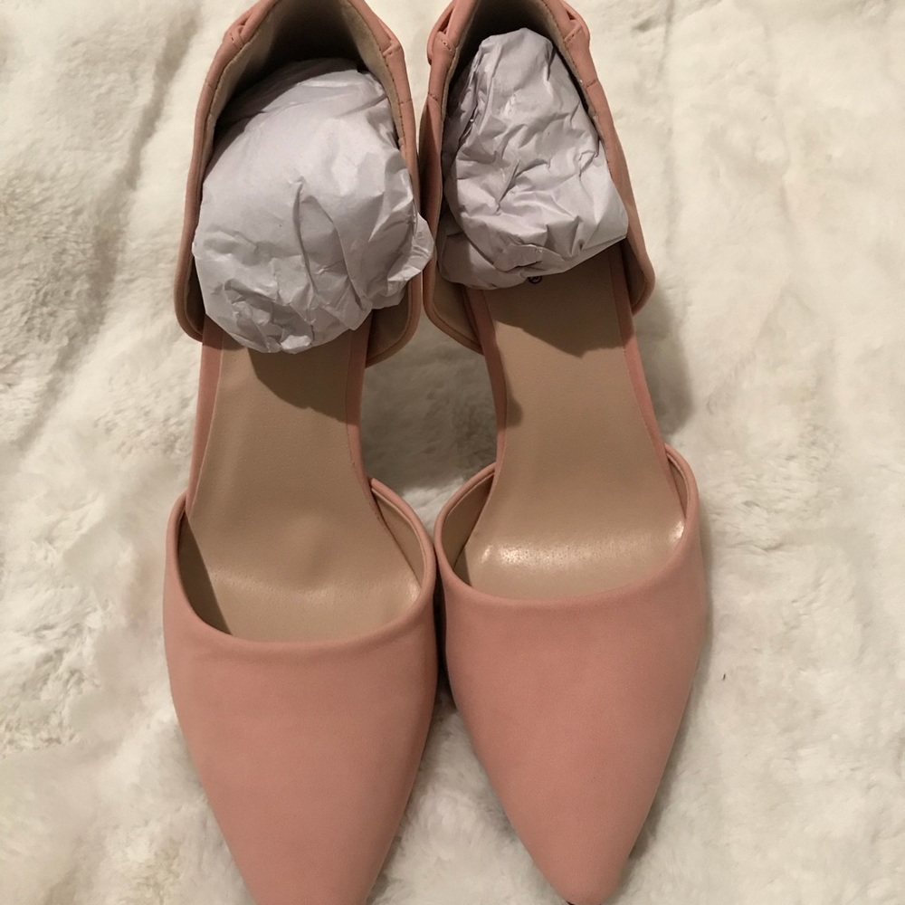 HOST PICK CORSET BACK HEELS LAST ONE - Picture 4 of 5